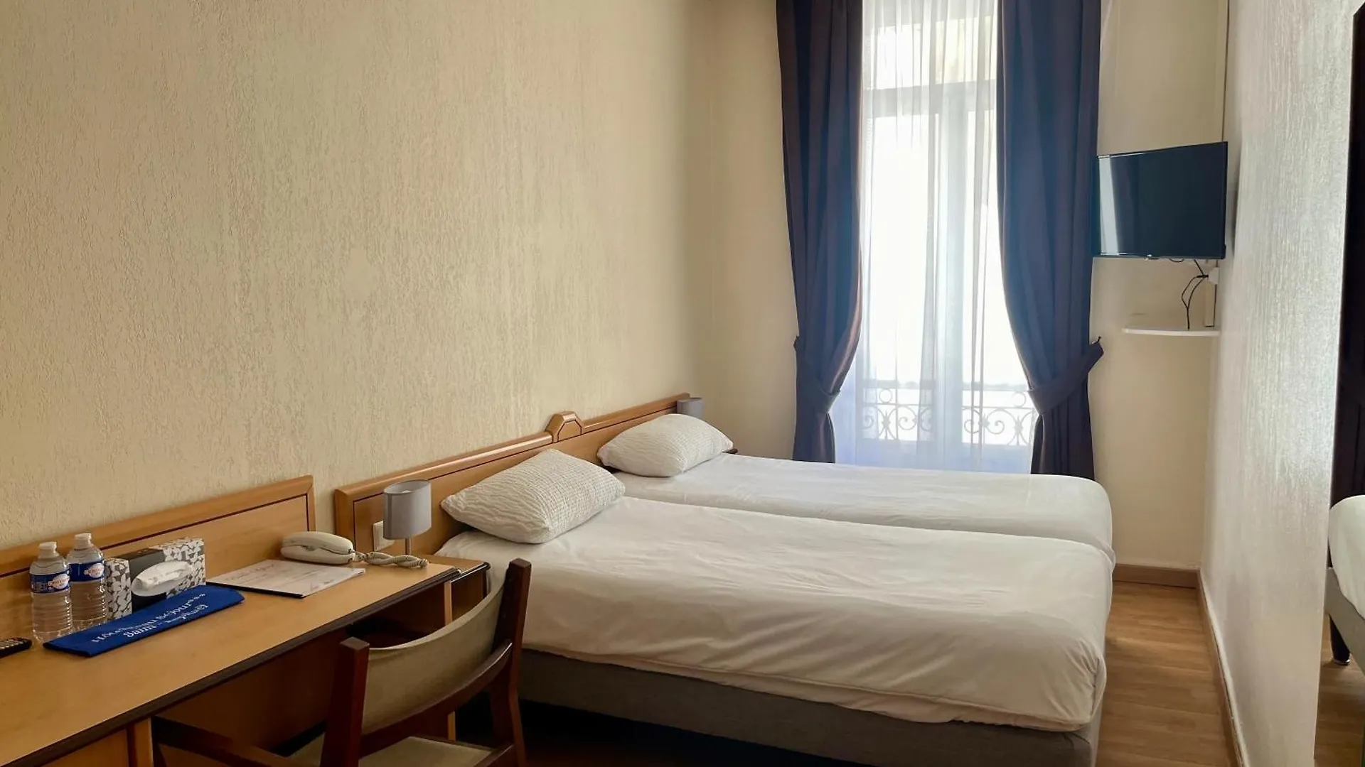 Le Beau Sejour Hotel Saint-Raphael  Saint-Raphael (Var)