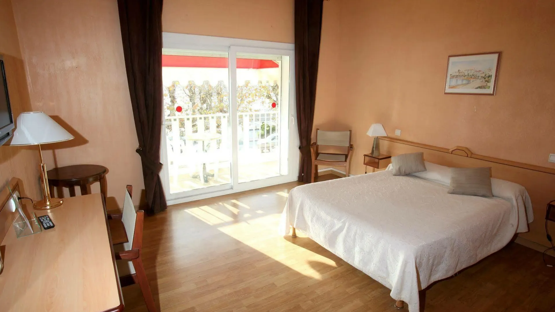 Hotel Le Beau Sejour Saint-Raphaël