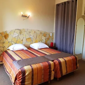 Les Amandiers Hotel